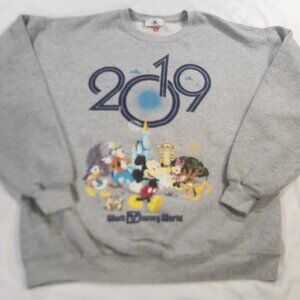 Disney Disneyland 2019 Size Med Gray Mickey Mouse Crewneck Pullover 
Lot G